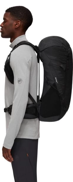 Mammut Ducan 24 Black -Mammut Geschäft 2530 00350 0001 mod side 1280x1280 1